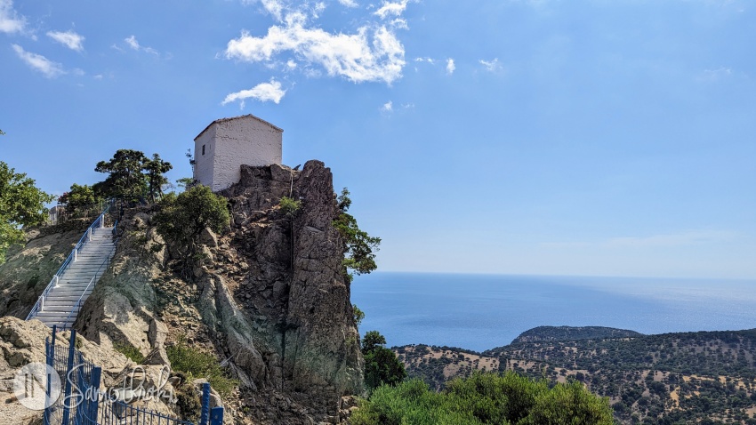 The church of Panagia Krimniotissa is perched on top of a cliff.