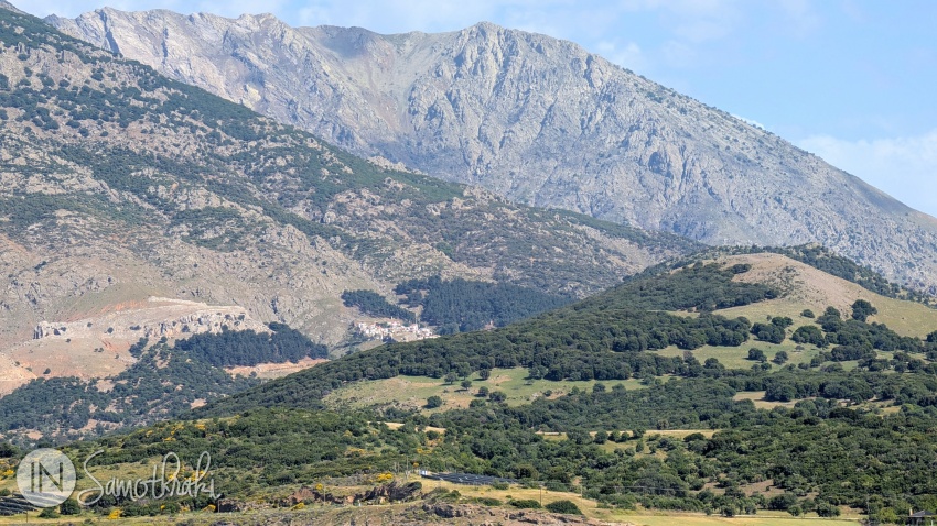 The settlement is nestled in a small depression, at the foot of Mount Ai Giorgis.