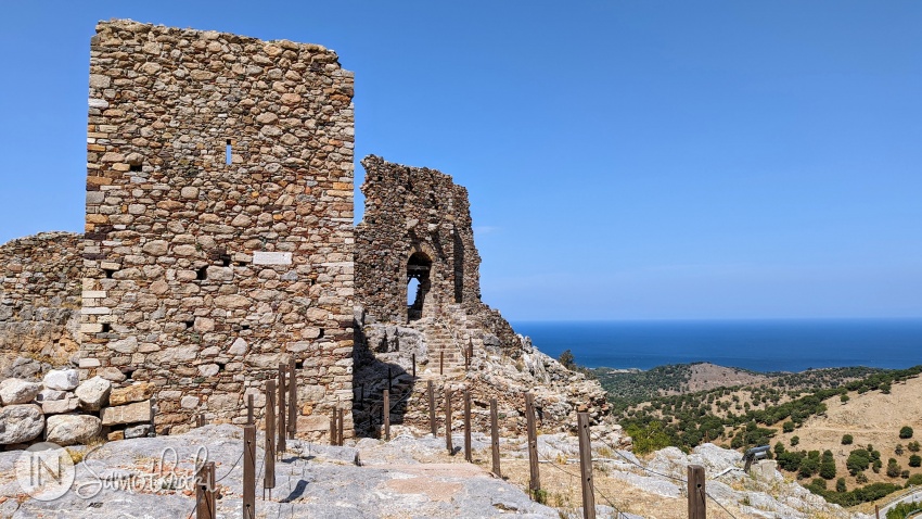 The fortress of Chora dates back to the 15th century.